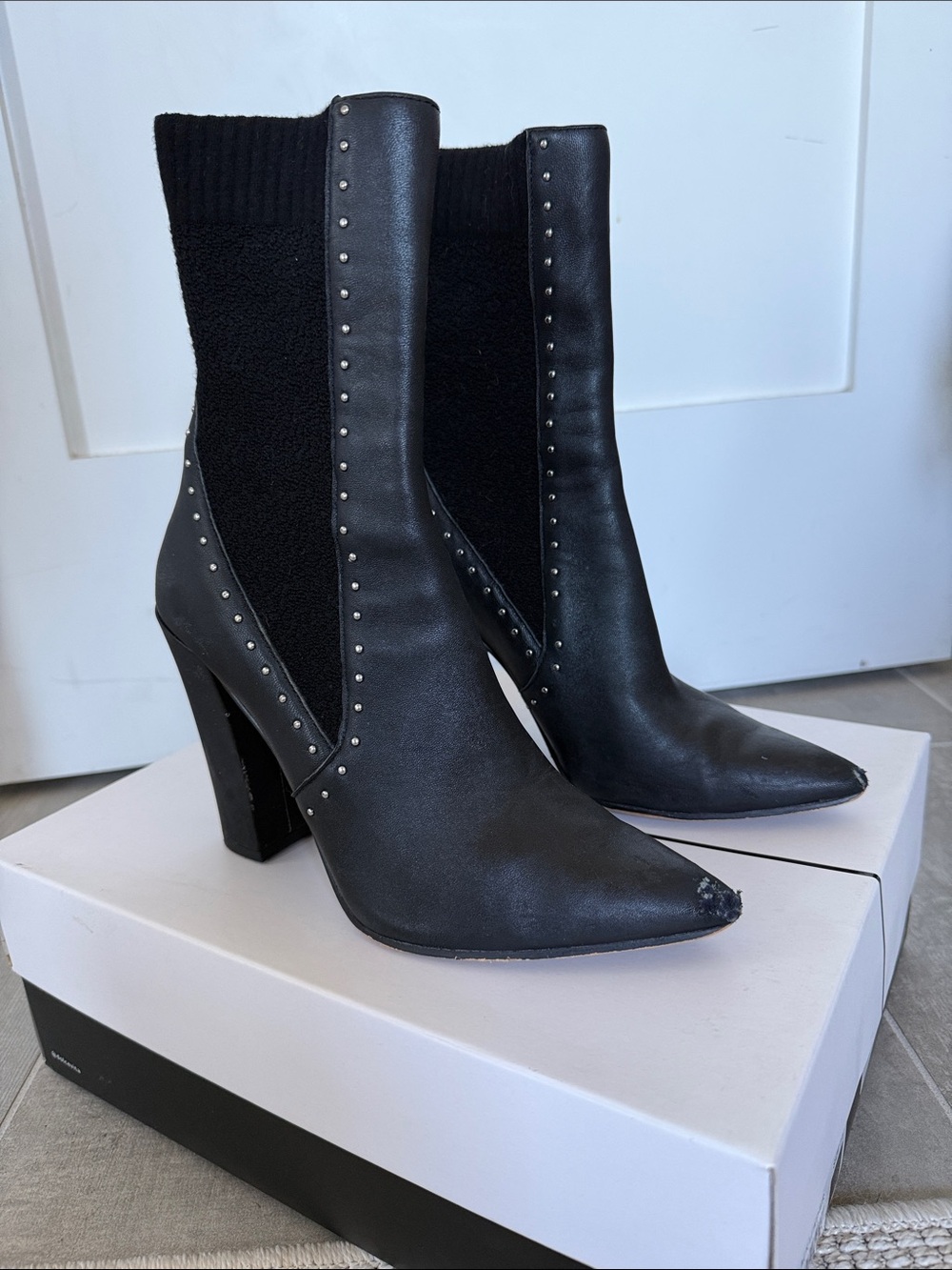 Dolce Vita Echo Black Leather Boots in Original Box